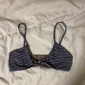 Acacia bikini top
